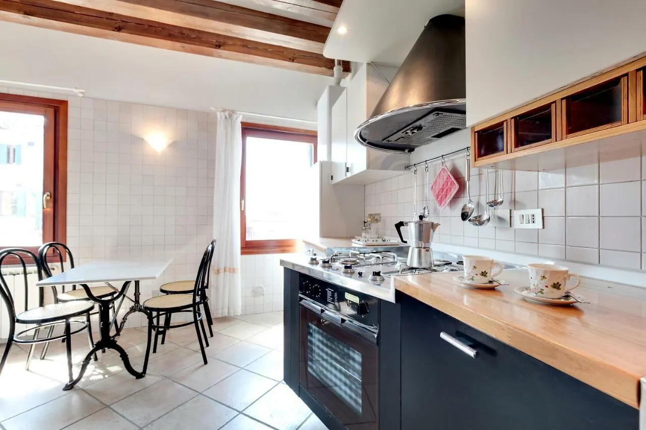 Biennale Terrace Apt Apartment Venice